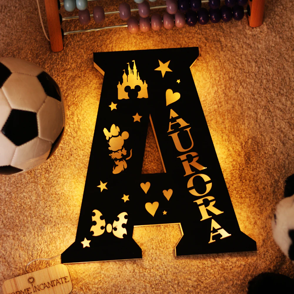 Lampada lettera personalizzata in legno con favole - Image 12