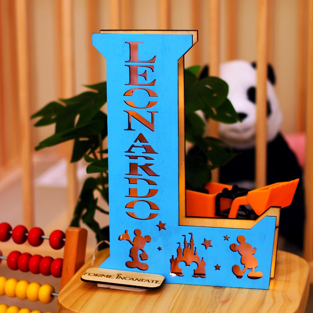 Lampada lettera personalizzata in legno con favole - Image 9