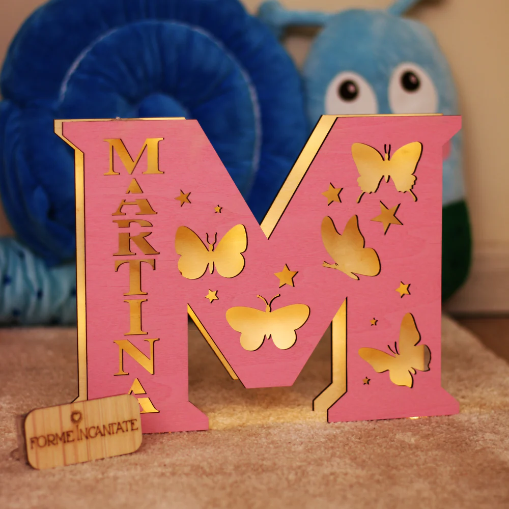 Lampada Lettera Con Farfalla E Nome Personalizzata - Image 8